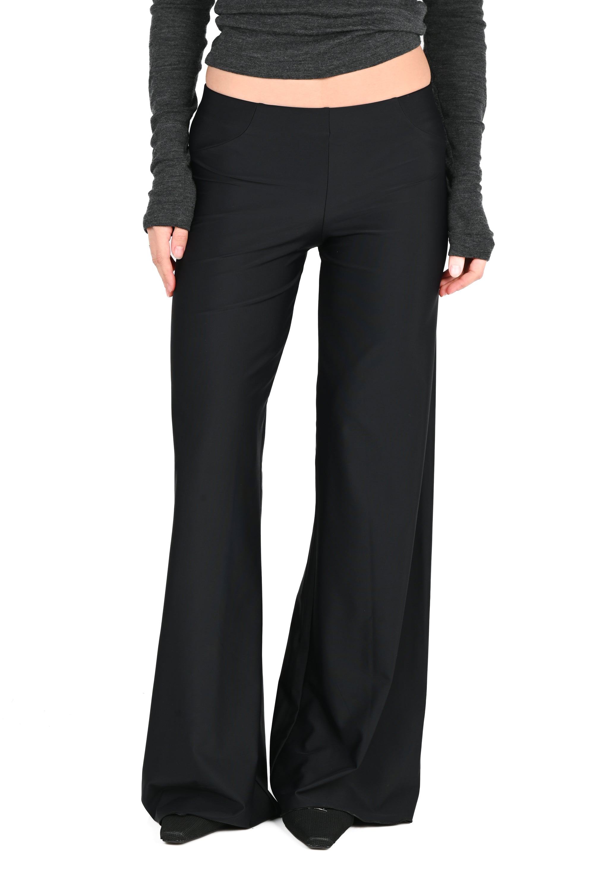 Club Venus - AW26 Sporty Slack - Black