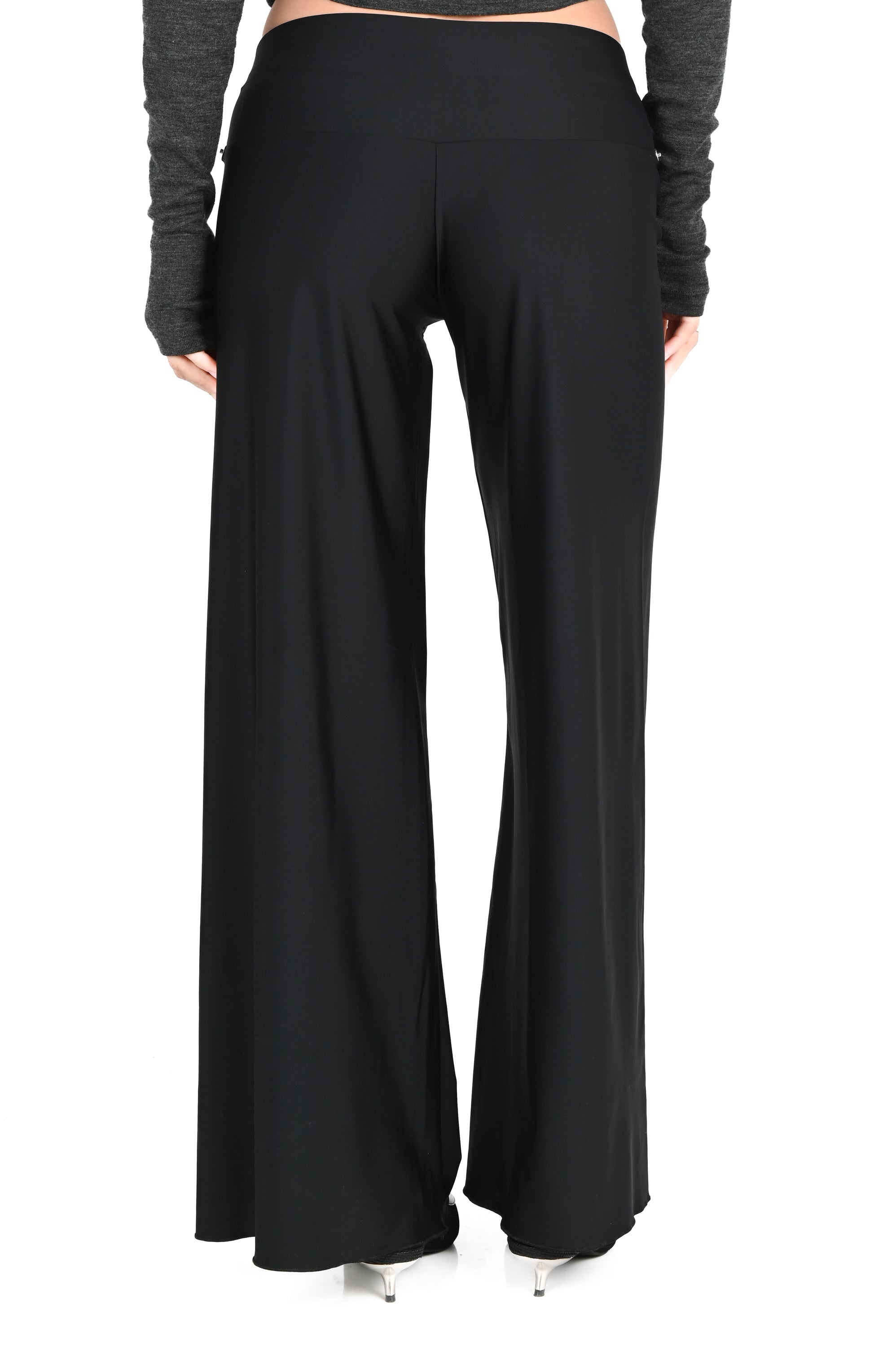 Club Venus - AW26 Sporty Slack - Black