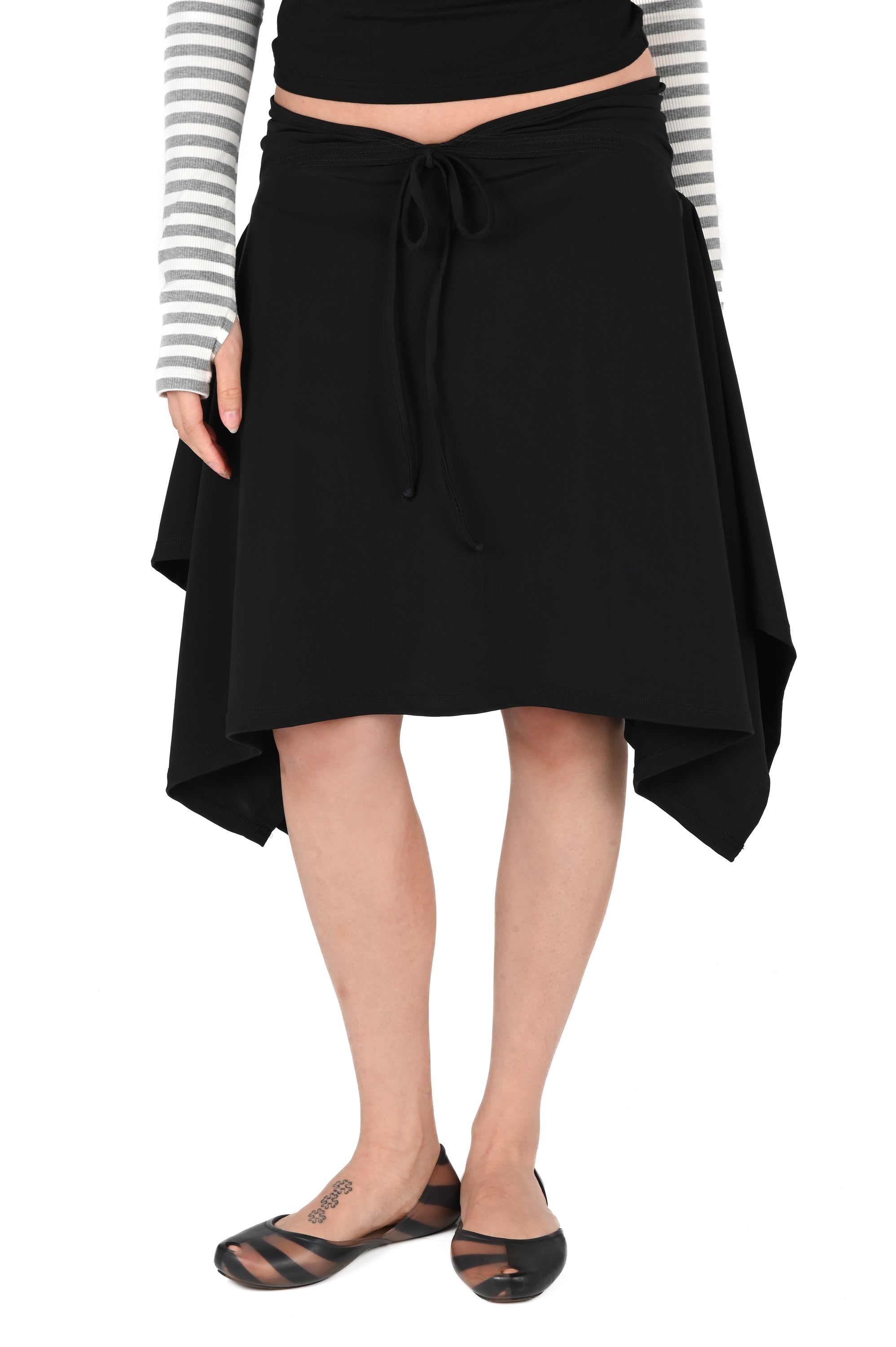 Emily Watson - Midi Handkerchief Skirt - Black