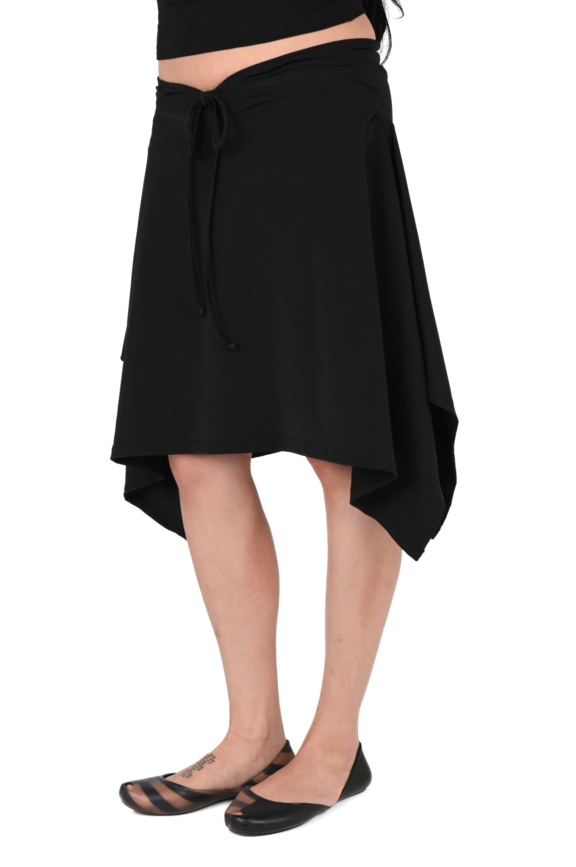 Emily Watson - Midi Handkerchief Skirt - Black