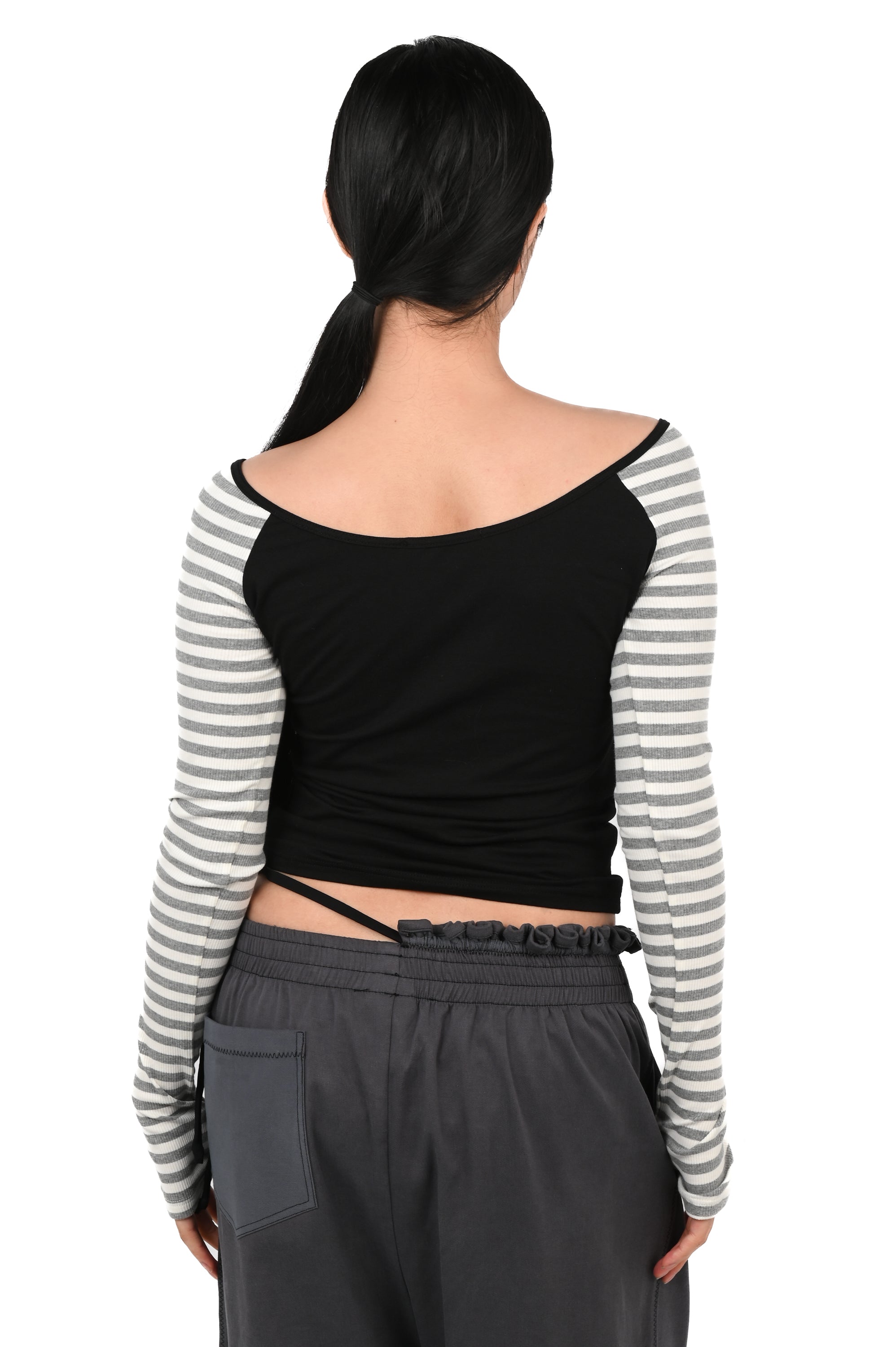 Emily Watson - Raglan Keyhole Long Sleeve Top - Black/Grey