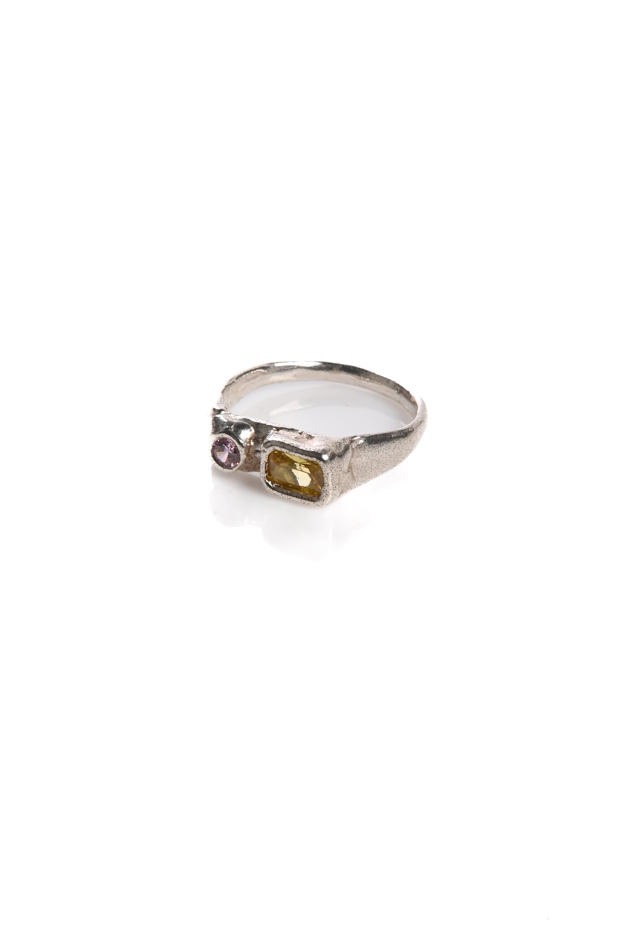 Marmalade Gardens - Marija Signet Ring