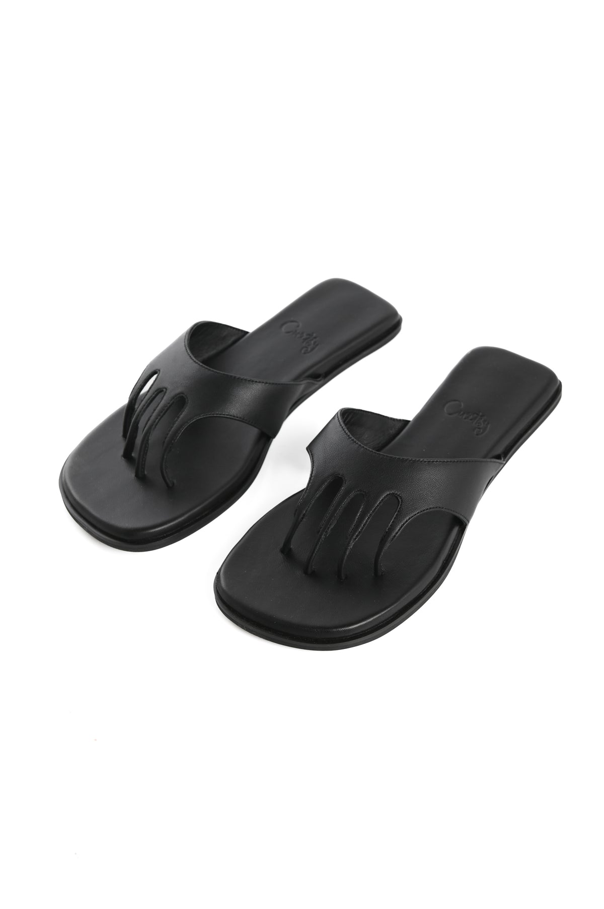 Curtsy - Toe Post Flat - Black