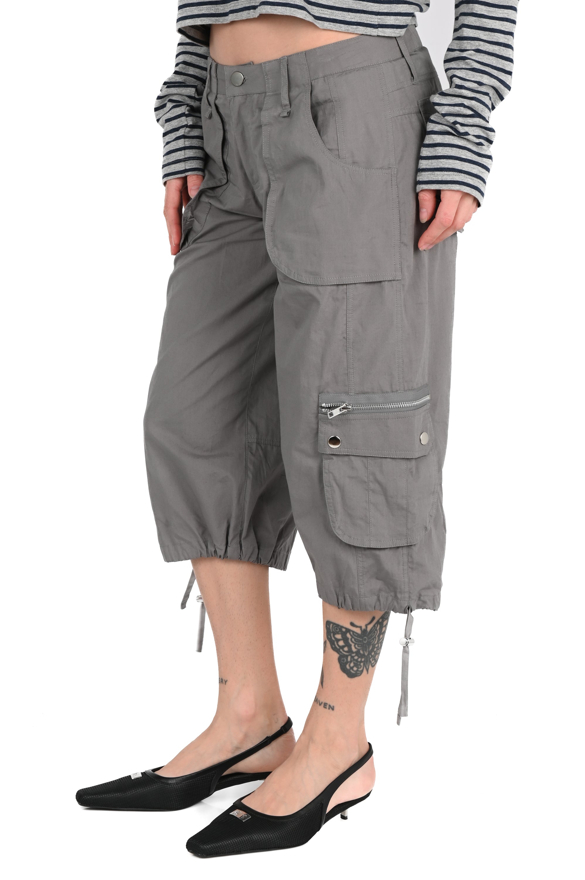 Sabi The Label - Iris Cargo Capris - Grey