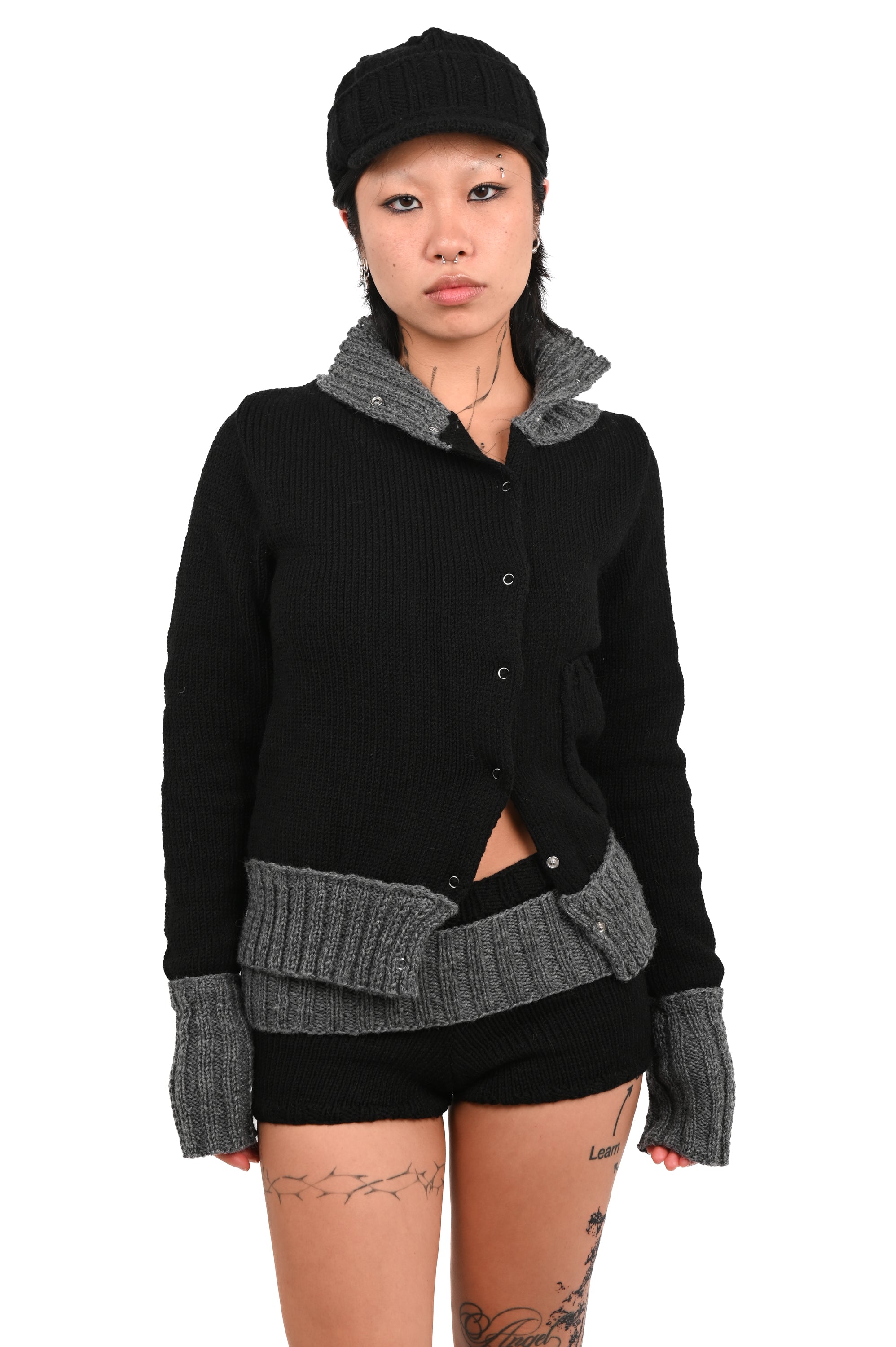 V4K - Grannys Knit Cardigan - Black