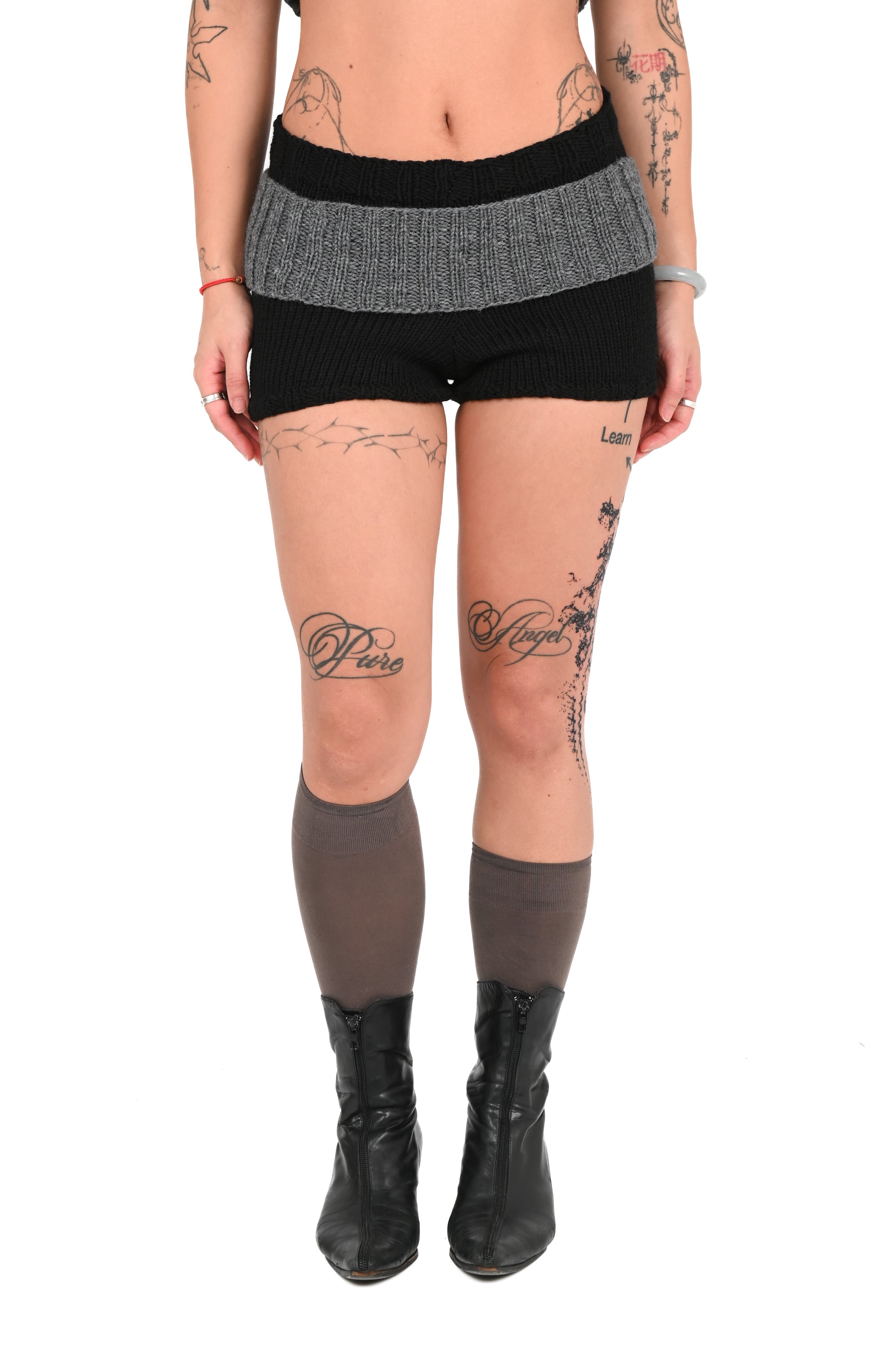 V4K - Rough Draft Shorts - Black