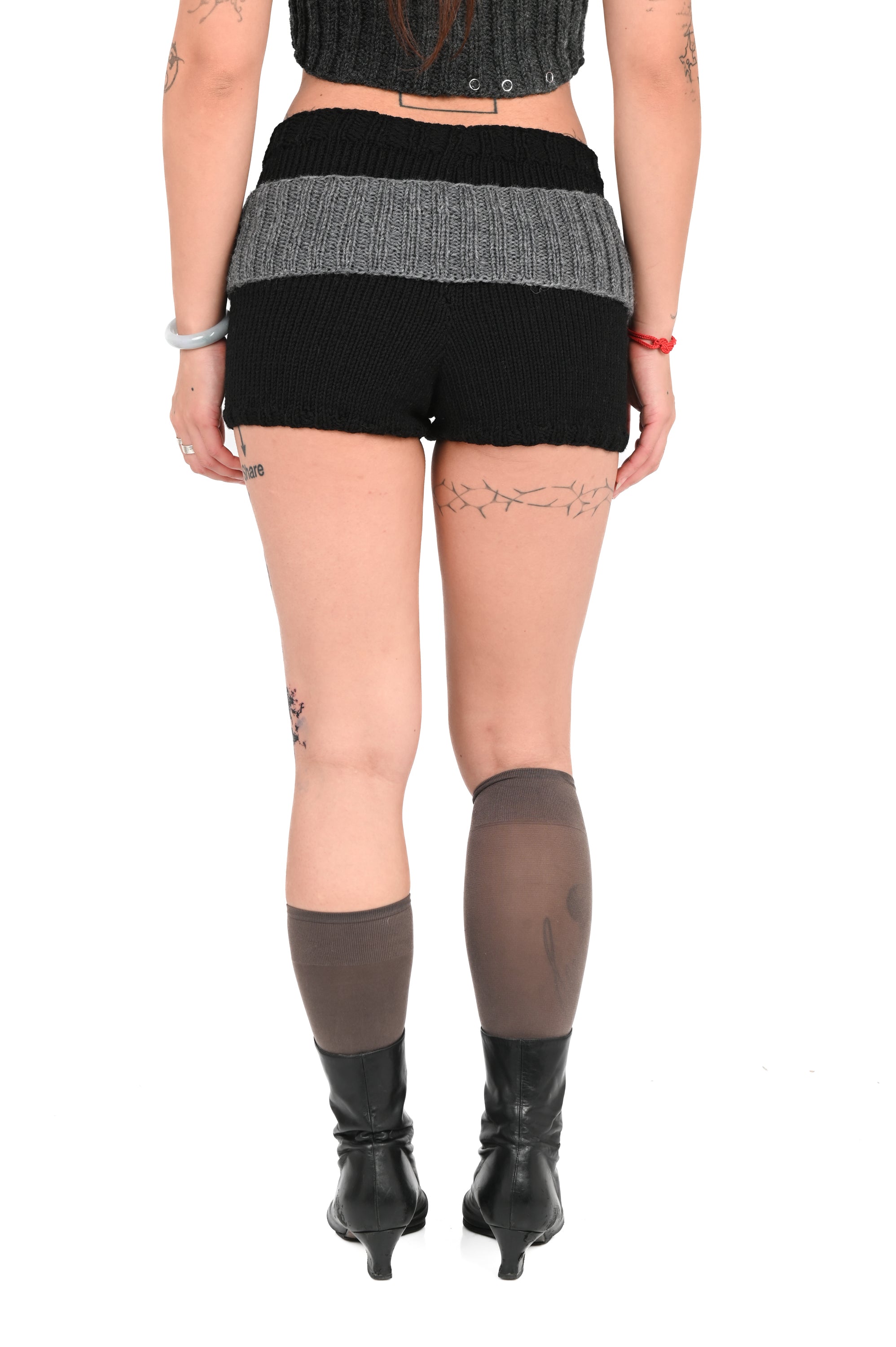 V4K - Rough Draft Shorts - Black