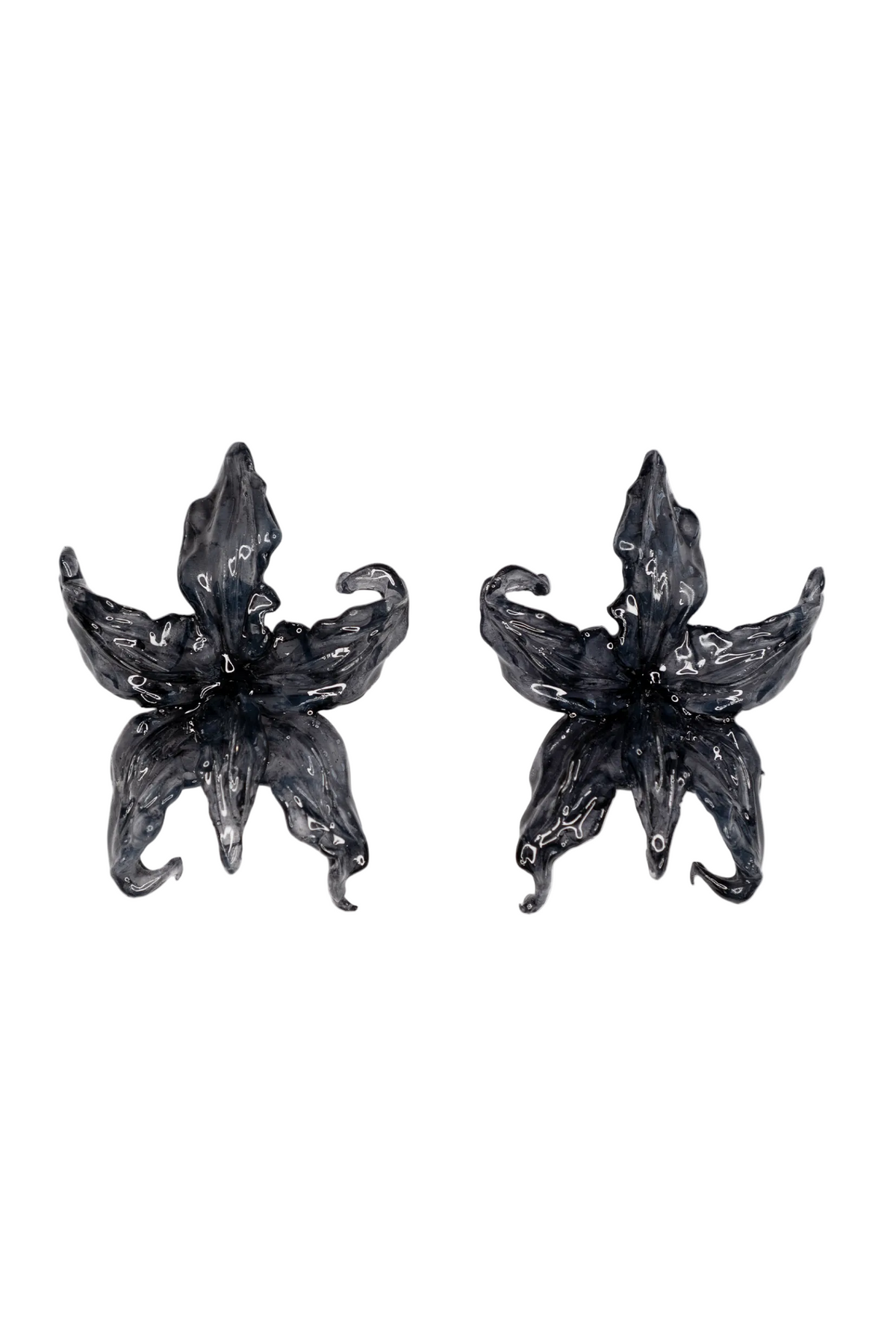 Pleiosien - Άνθη (anthi) Earring - Smoky Black