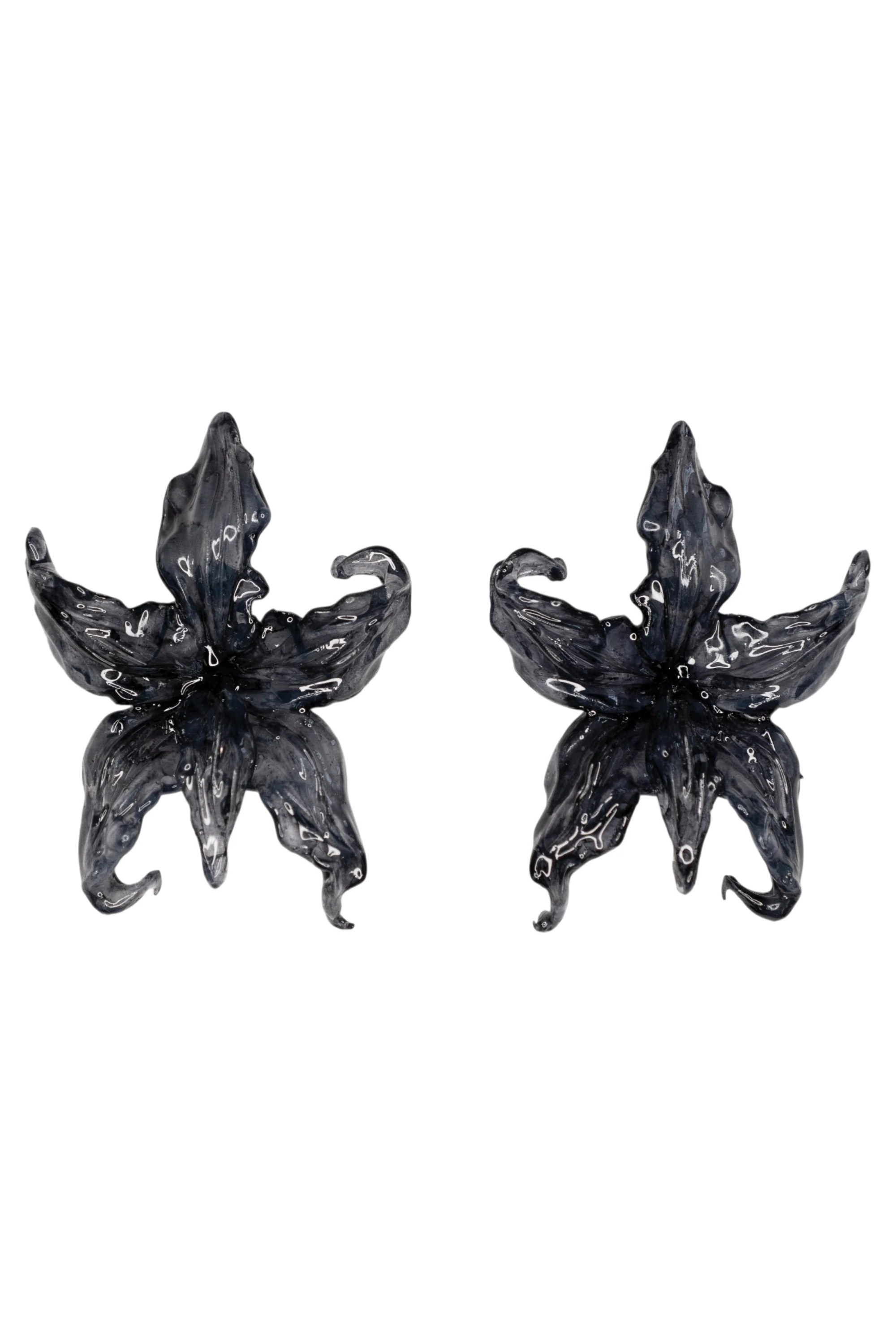 Pleiosien - Άνθη (anthi) Earring - Smoky Black
