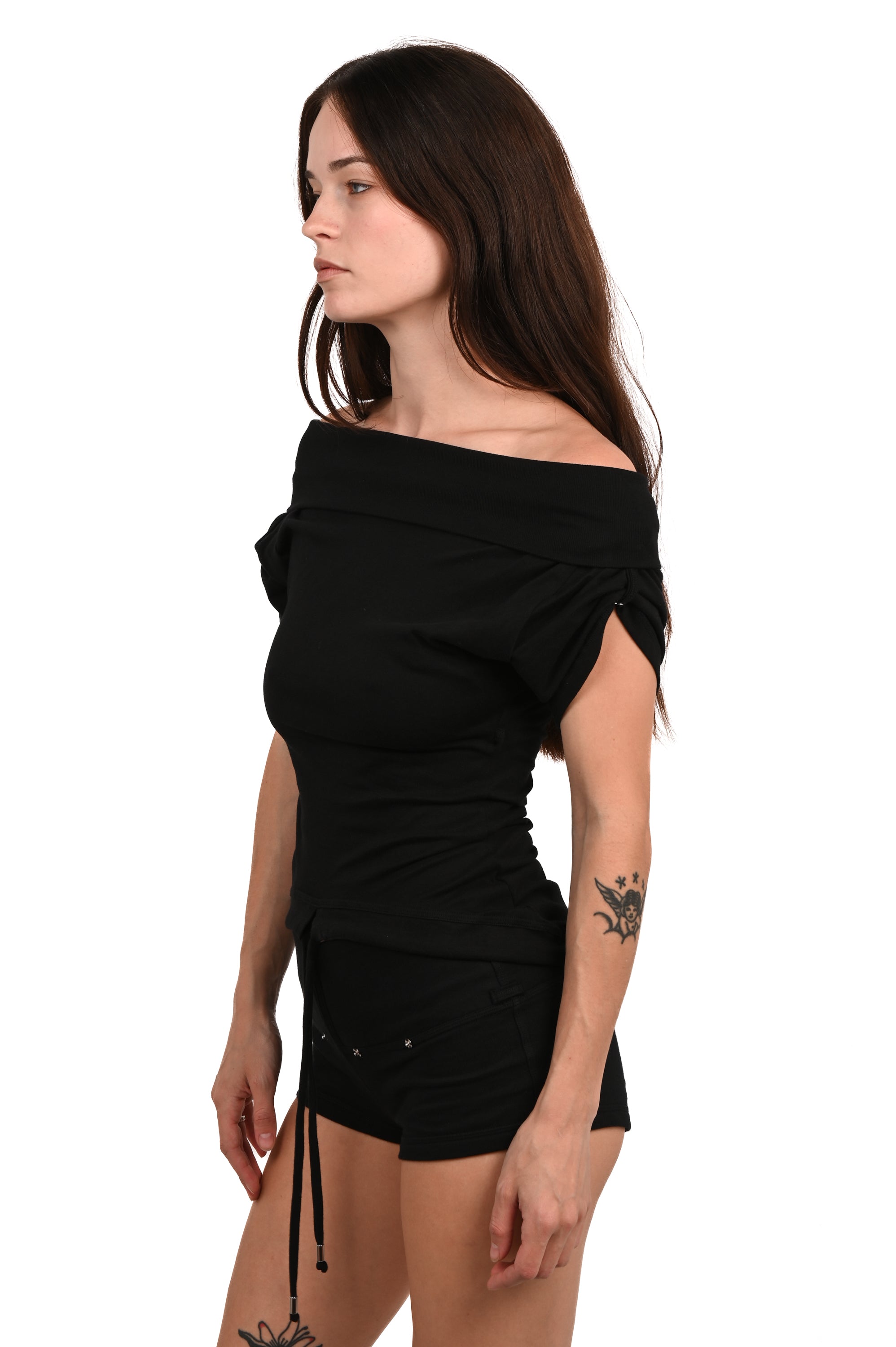 TOILÈ STUDIOS - Flip T-Shirt - Black