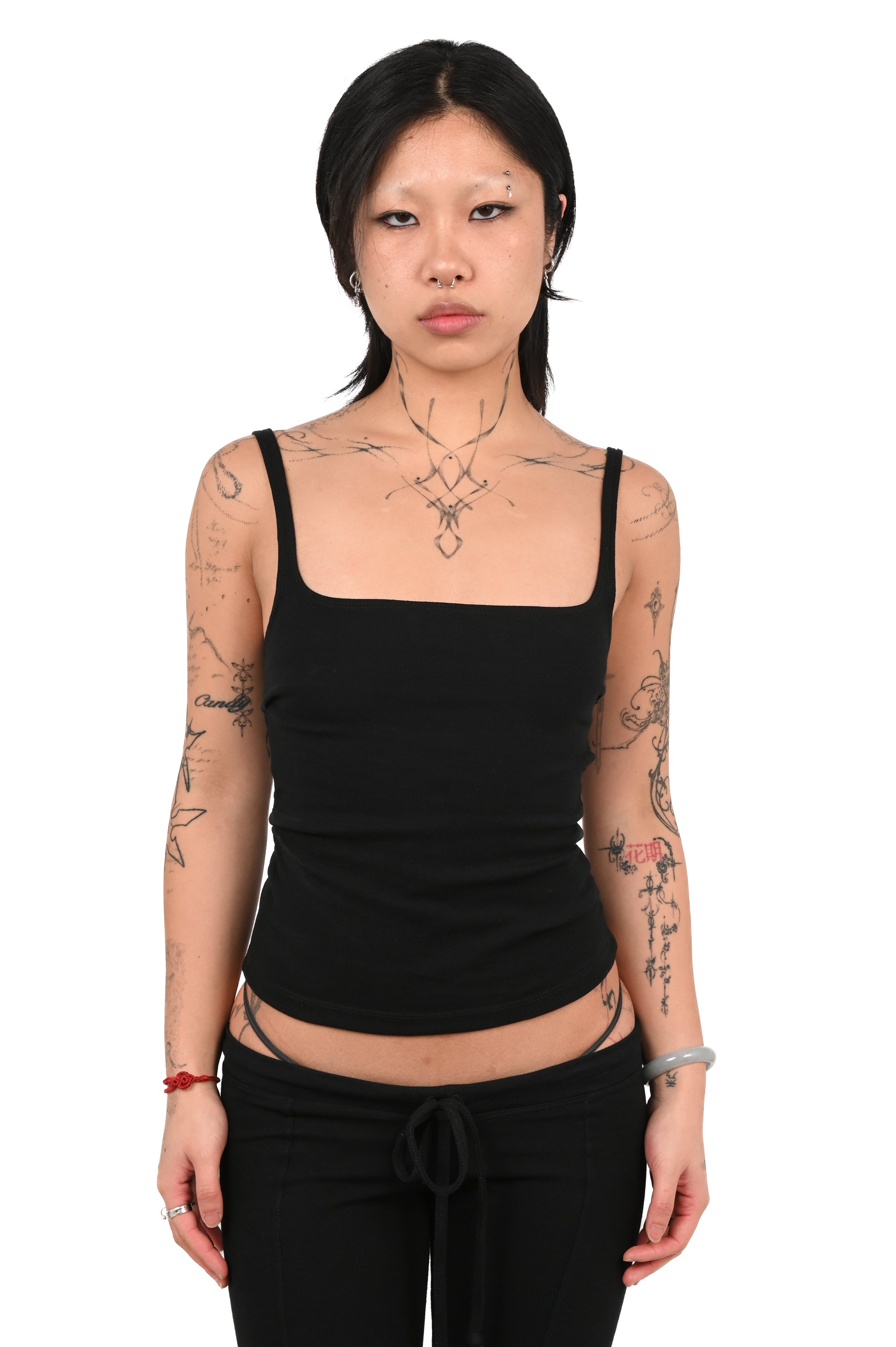Vika - Tight Top - Black